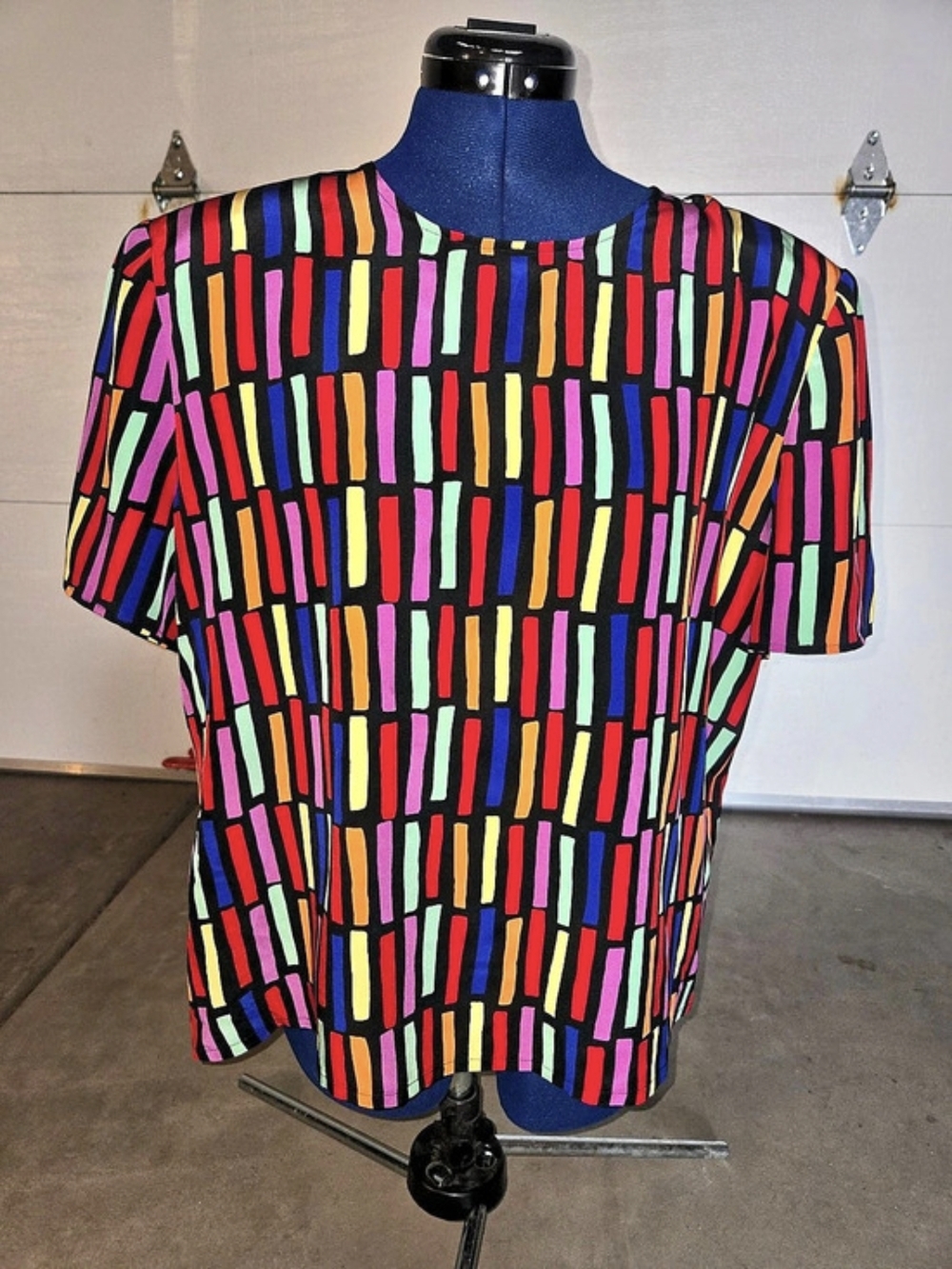 Carlisle Geometric Short Sleeve Blouse Black Multicolor Size 16